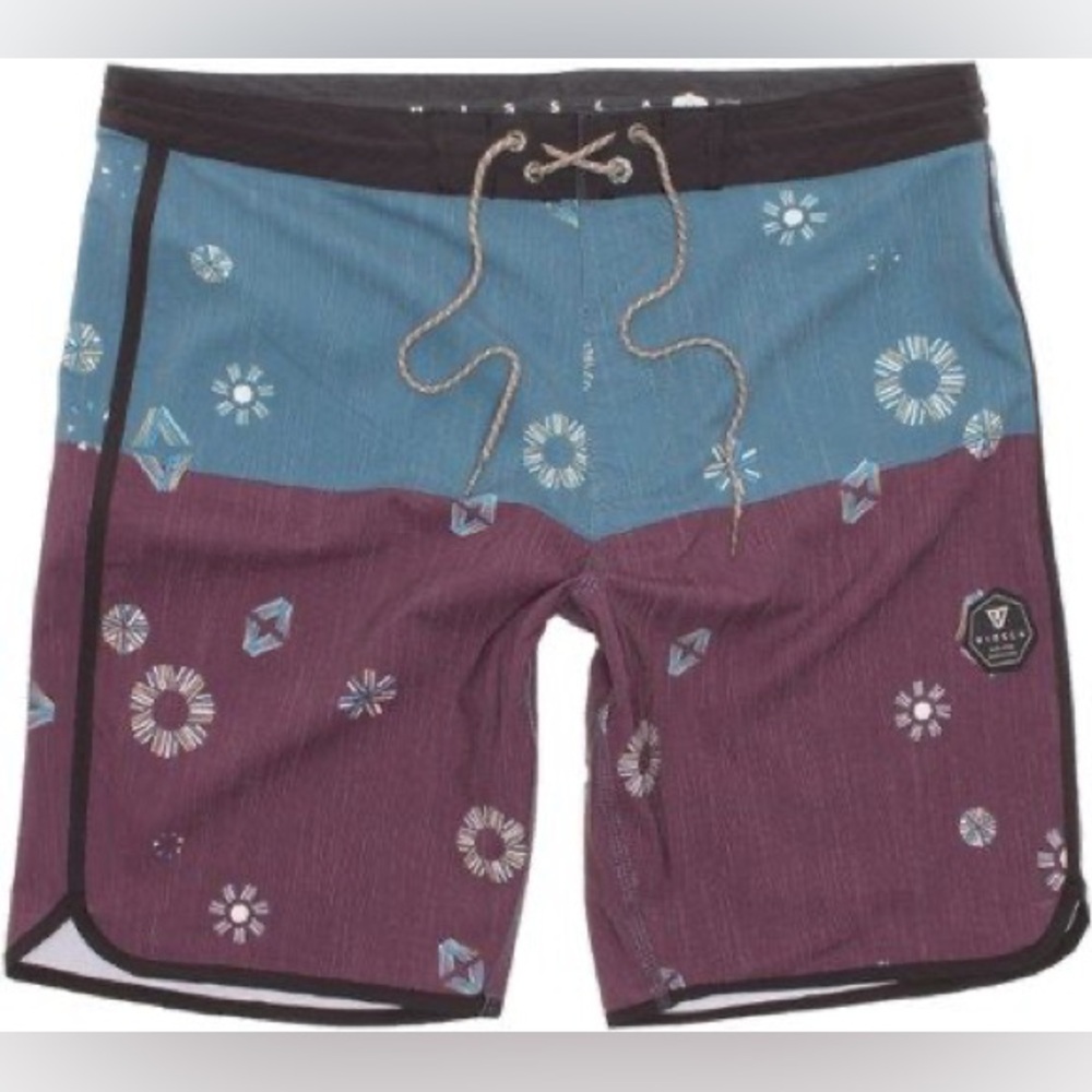 VISSLA  18.5" Board Shorts - Men's Size 34